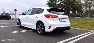 Ford Focus st line 