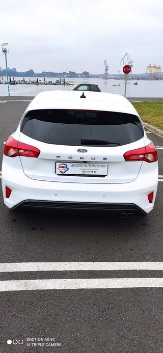 Ford Focus st line 