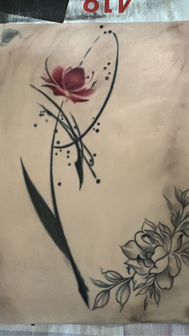 Plantillas tatuaje: flores & pluma TERRASSA