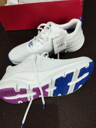 Zapatillas Skechers Archfit blancas
