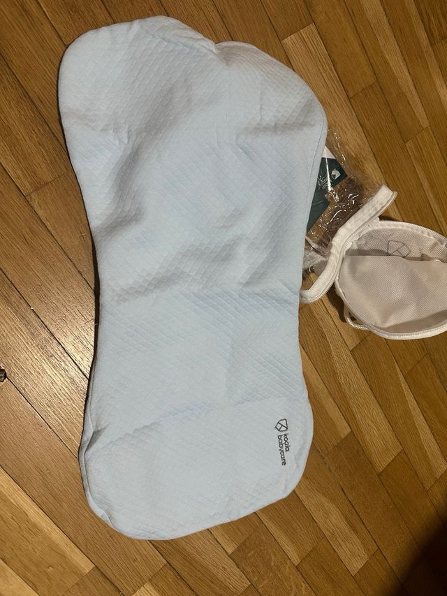 Cojín plagiocefalia Koala Babycare color azul bebé