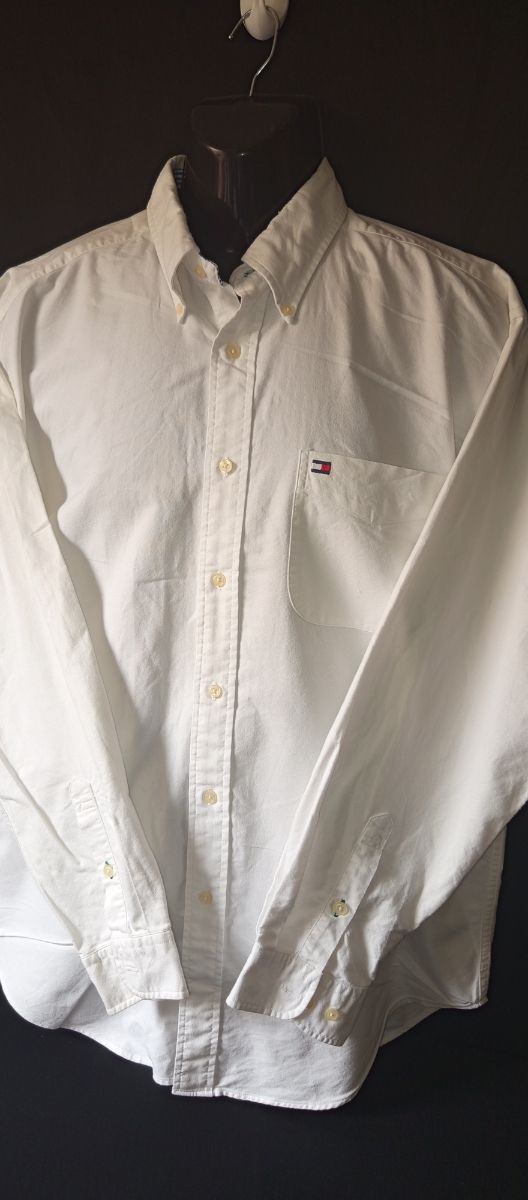 Camisa Tommy Hilfiger blanca - Vintage
Talla L gra