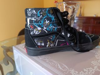 Vans Sk8-Hi 100 Villains Disney