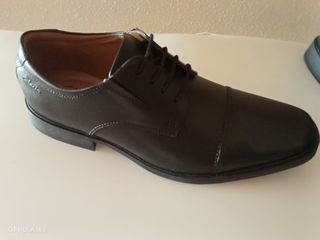 Clarks negros - zapatos hombre