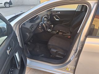 Peugeot 308 1.6 e-Hdi Business 115cv