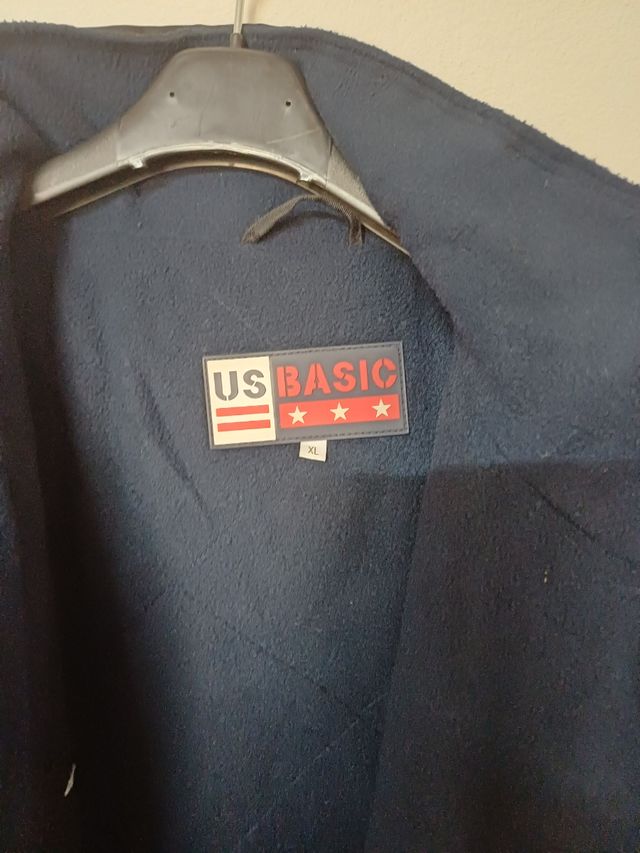 Giubbotto imbottito impermeabile con cappuccio