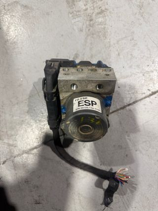 Módulo ABS Hyundai i30 (05-10)