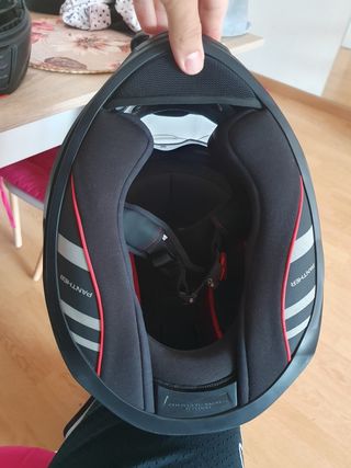 Lote 2 cascos por 115€