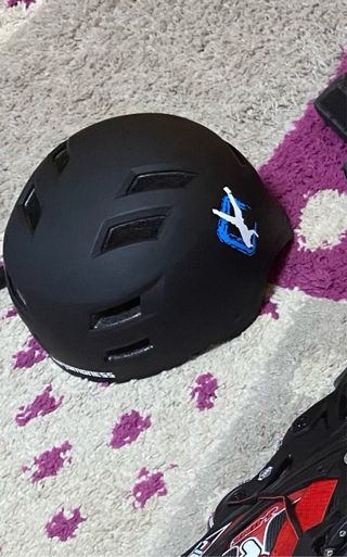 Patines Fila + Protecciones y Casco Talla 36-40
