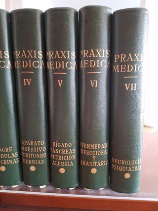Praxis Médica. Colección