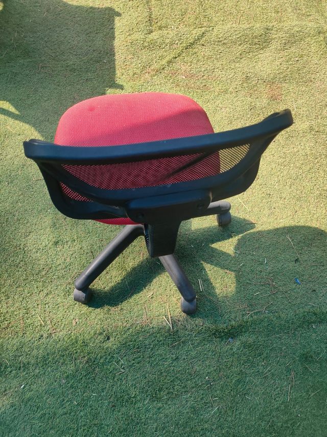 Silla oficina roja