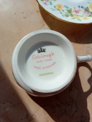 Tazza  the Colclough Bone China floreale