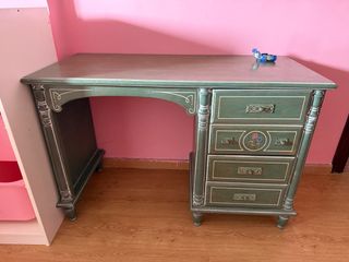 Escritorio vintage verde madera