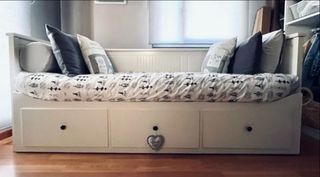 Diván Hemnes Ikea blanco