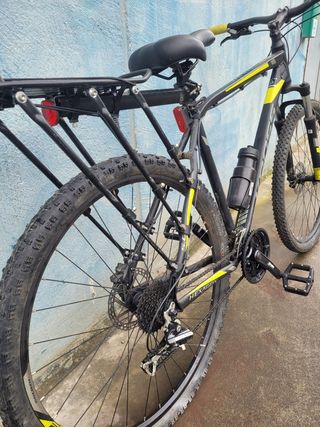 Bicicleta Kross Hexagon montaña