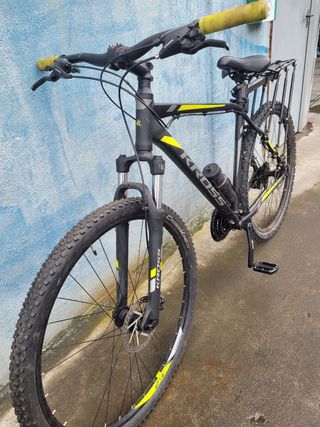 Bicicleta Kross Hexagon montaña