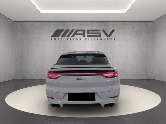 Porsche Cayenne COUPE E-HYBRID 2021