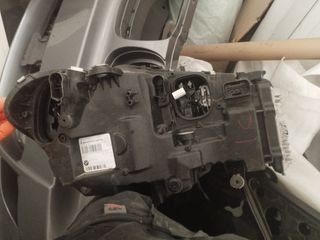 Faro delantero BMW G01 G03 año 2018