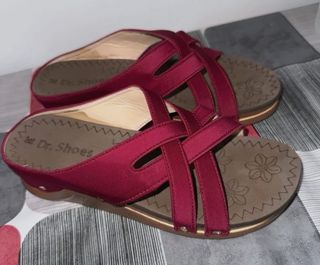 Sandalias rojas Dr. Shoes