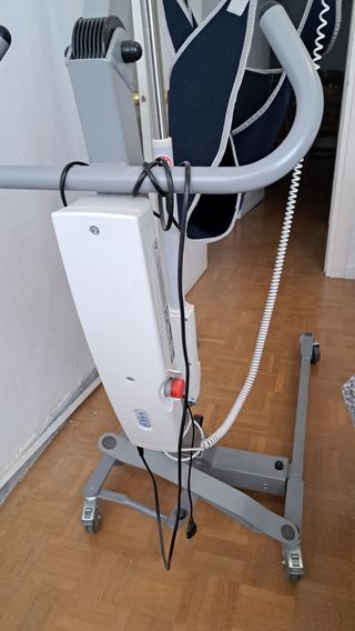 Grúa LINAK HOP! E150 pacientes 150kg y 2 arneses