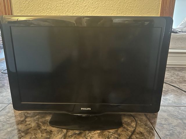 TV Philips 32" 32PFL6405H/12