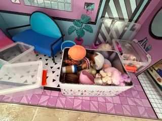 Casa LOL Surprise + de 30 Muñecas y accesorios
