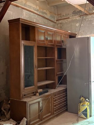 Armario madera antiguo