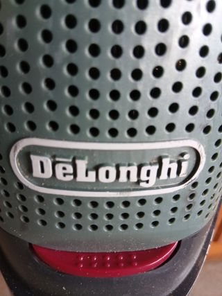 Scopa Elettrica Colombina Delonghi