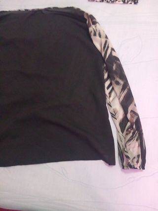 Blusa estampada XL - Beige/Marrón y negro