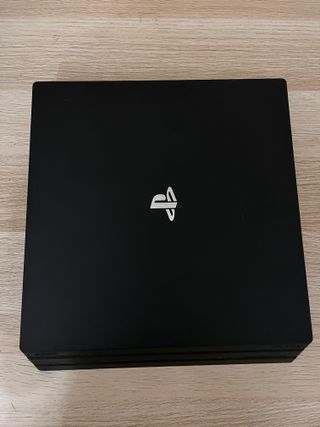 PS4 Pro (PlayStation 4 Pro) negra