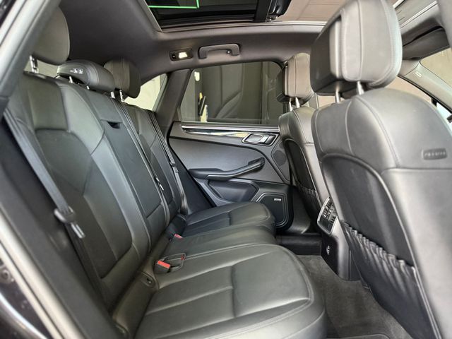 Porsche Macan S 2022