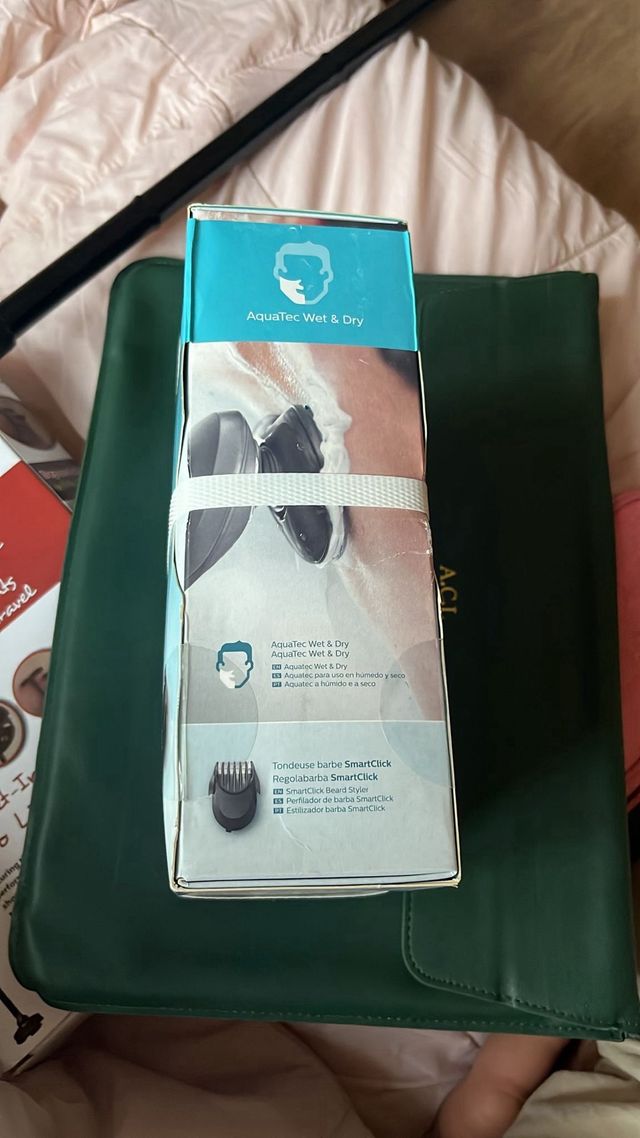 Afeitadora Philips Shaver 7000 - Negra/Azul