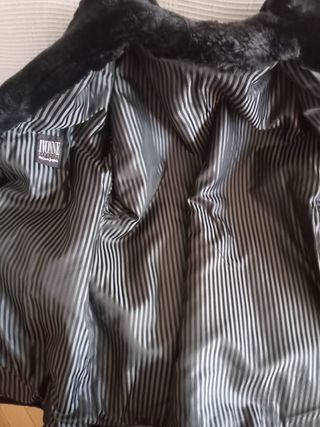 Chaquetón piel mutón negro