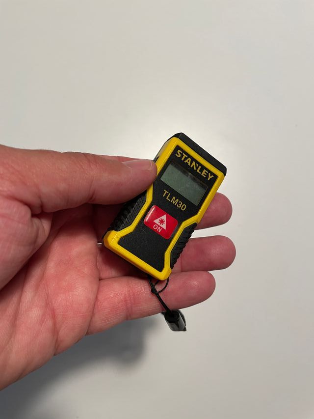 Medidor láser Stanley TLM30