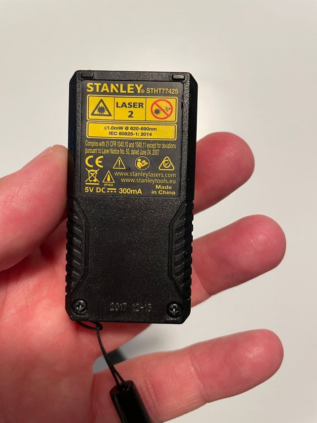 Medidor láser Stanley TLM30