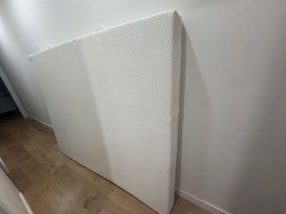 Cama pino macizo 140x200 con colchón