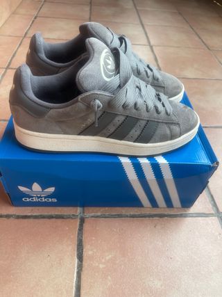 Adidas CAMPUS Gris oscuro- 42