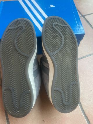 Adidas CAMPUS Gris oscuro- 42