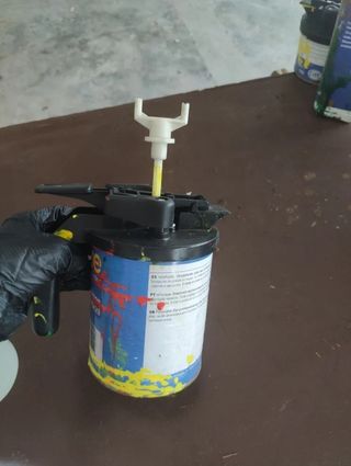 Bote pintura Sonne amarillo averdado dosificador