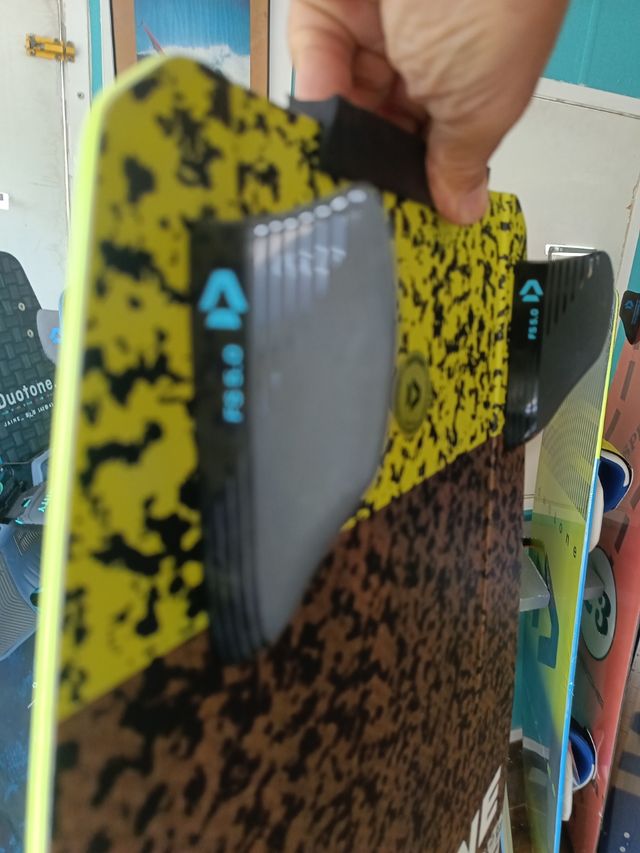Tabla kitesurf Duotone Select 144/42