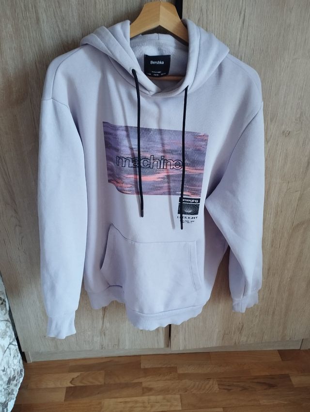Sudadera Bershka morada talla M
