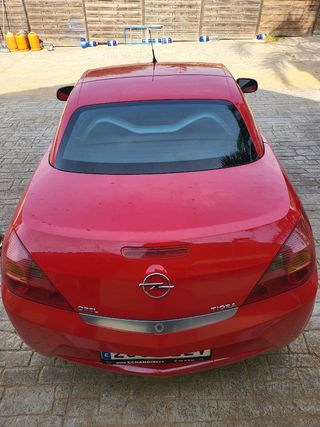 Opel Tigra 2007