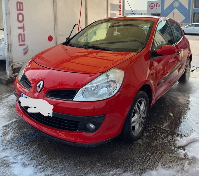 Renault Clio 2006