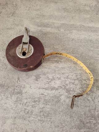 Cinta métrica antigua