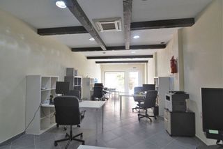 Local comercial en venta en Zona Puerto Deportivo en Fuengirola