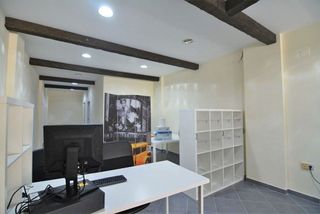 Local comercial en venta en Zona Puerto Deportivo en Fuengirola
