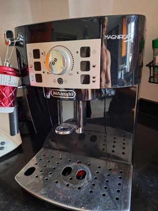 Cafetera DeLonghi Magnifica