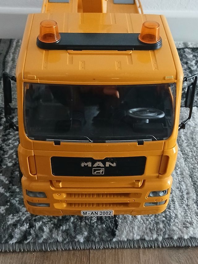 Bruco autocarro soccorso