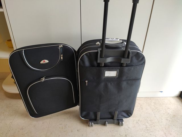 Valigia Trolley LUMI nera