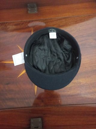 Gorra marinera azul, capitán